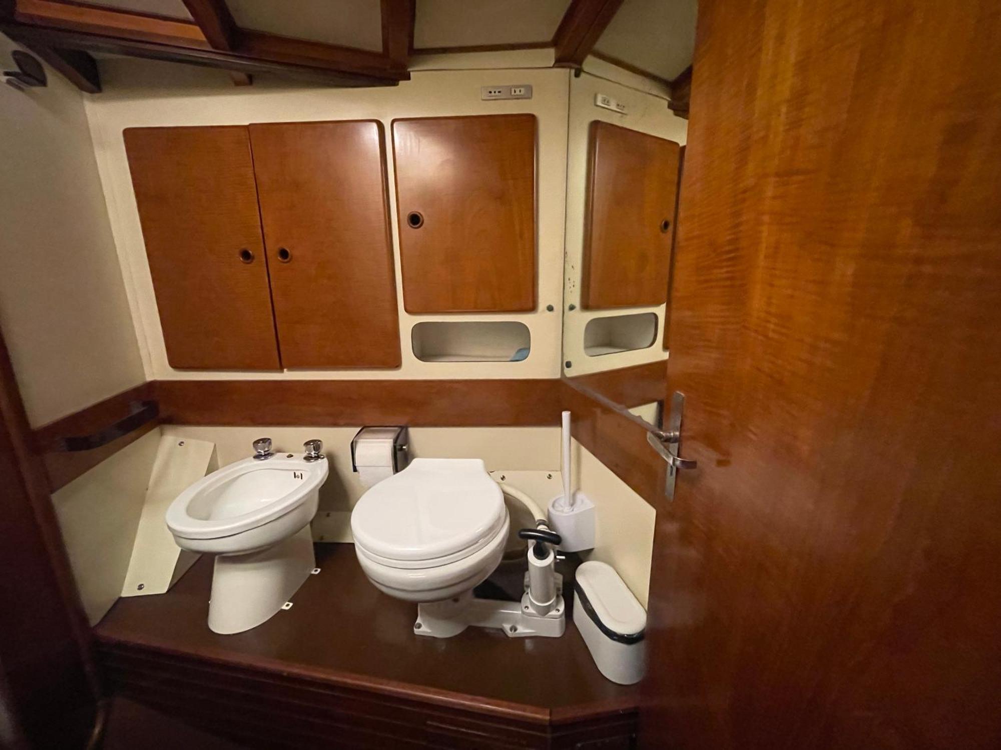 Sailboat B&B On Board Catania Bagian luar foto