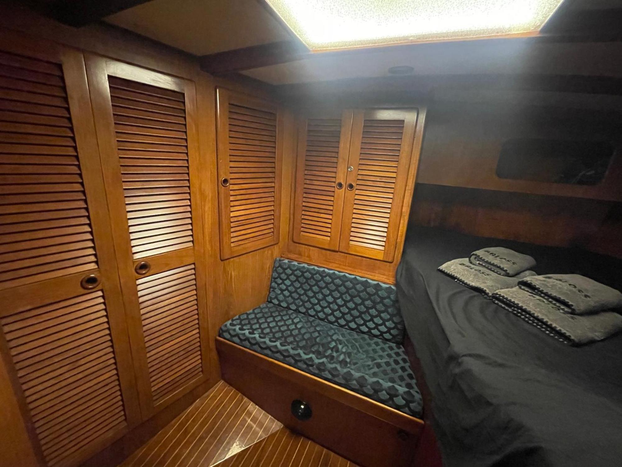 Sailboat B&B On Board Catania Bagian luar foto
