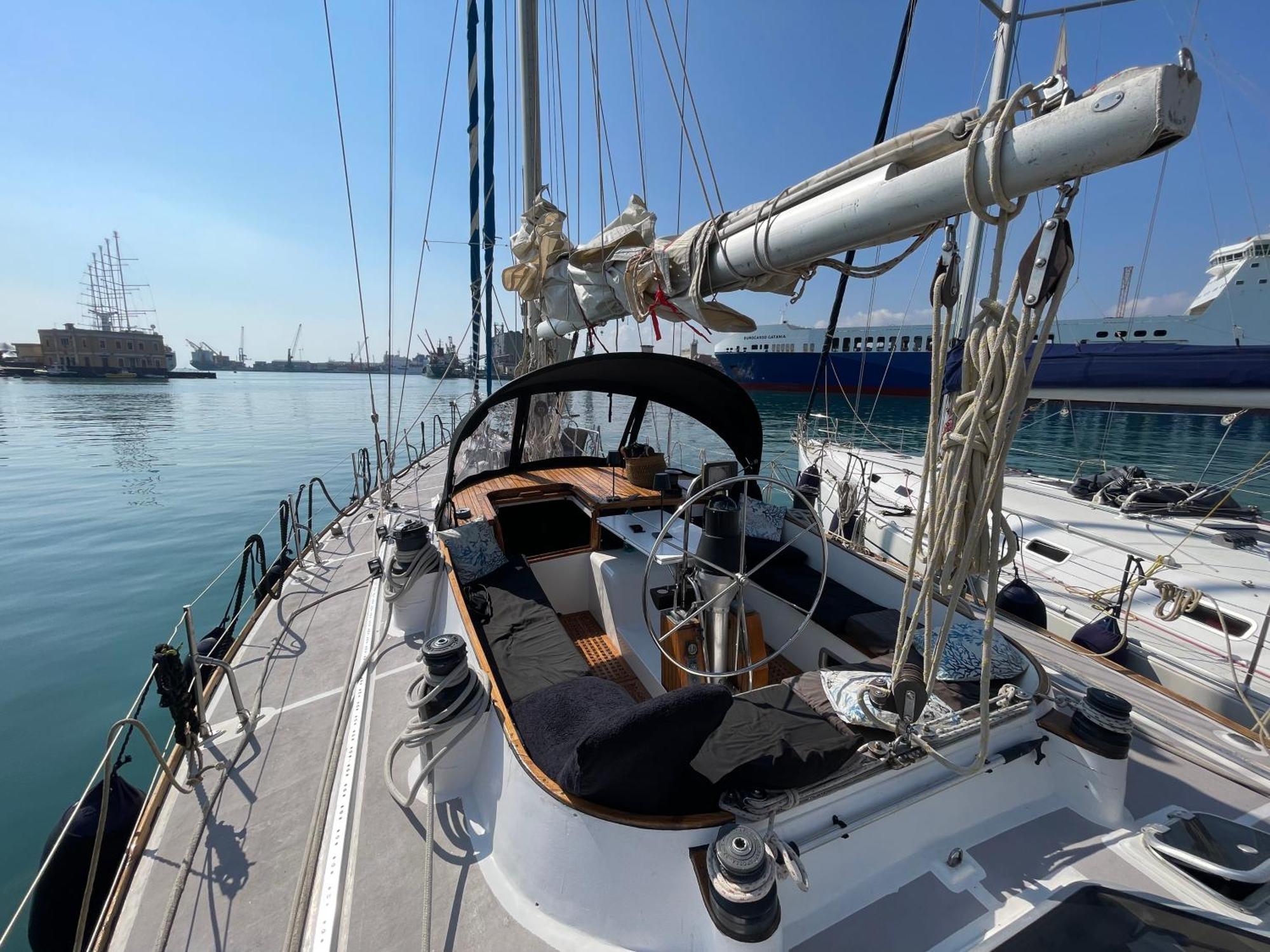 Sailboat B&B On Board Catania Bagian luar foto