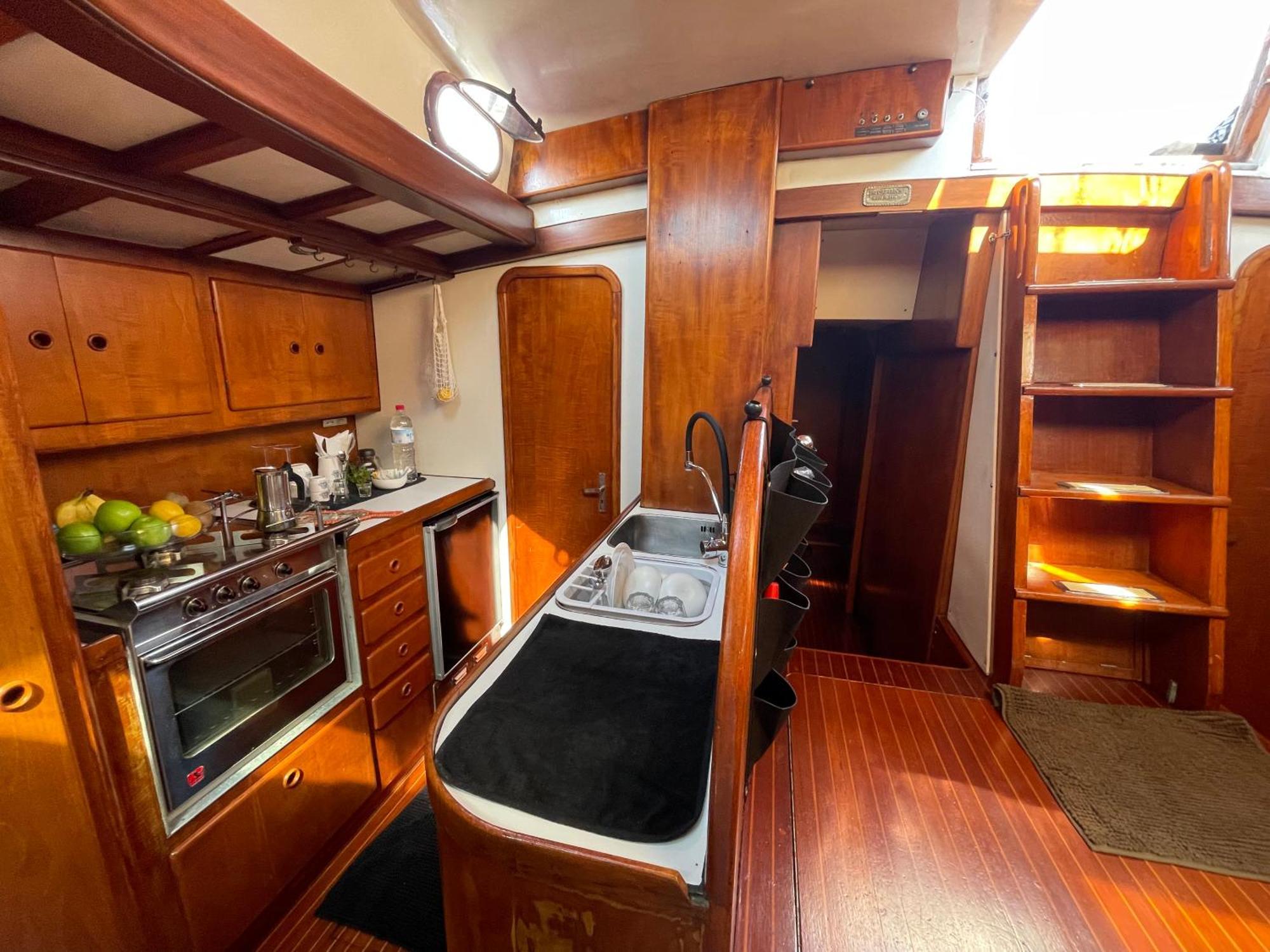 Sailboat B&B On Board Catania Bagian luar foto