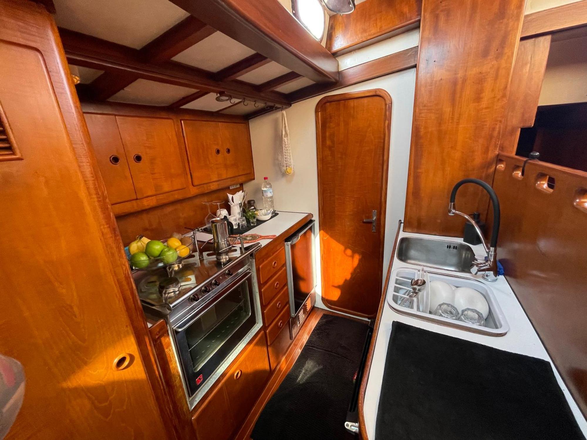 Sailboat B&B On Board Catania Bagian luar foto